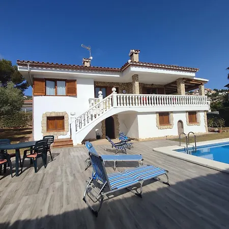 Cala Blanca 15 *